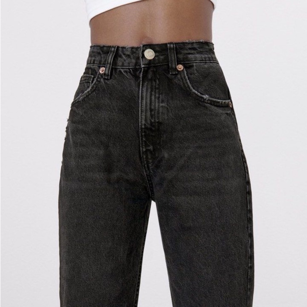 black ripped zara mom jeans